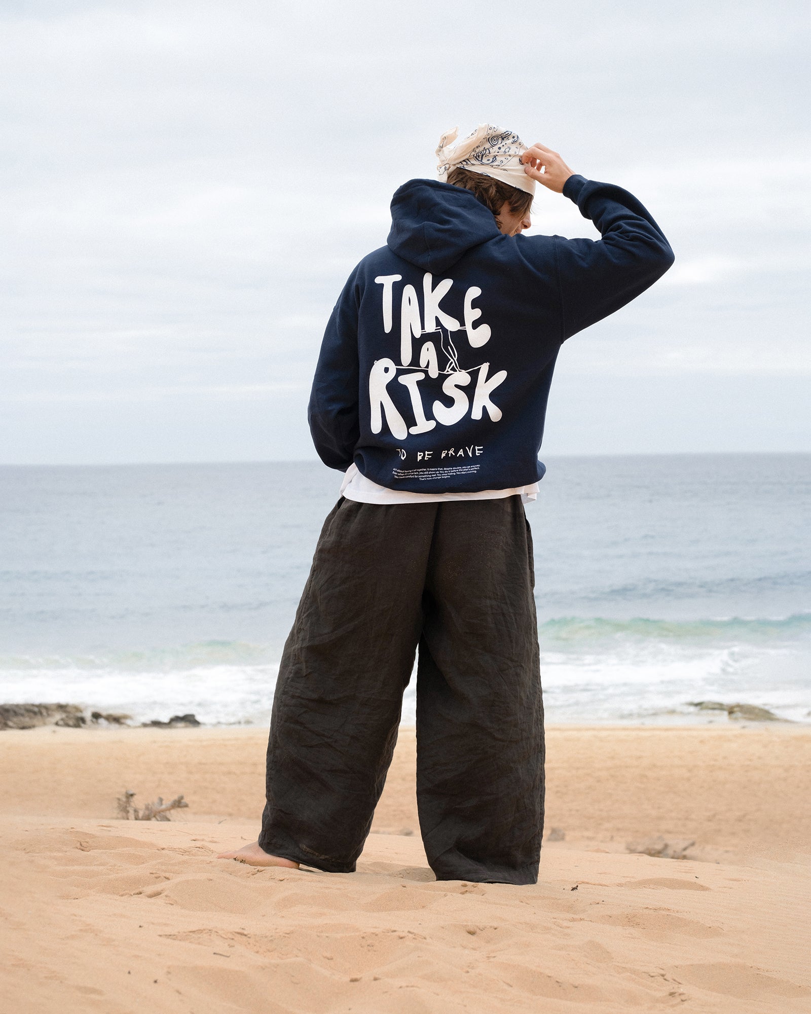 TAKE A RISK - HOODIE